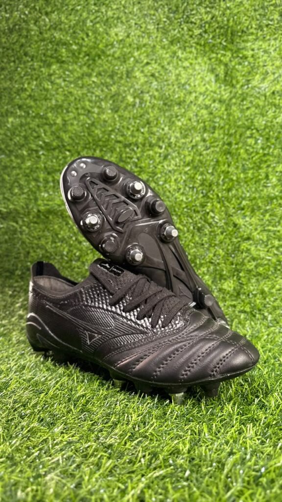 MIZUNO MORELIA SG + BRINDE (PRONTA ENTREGA)